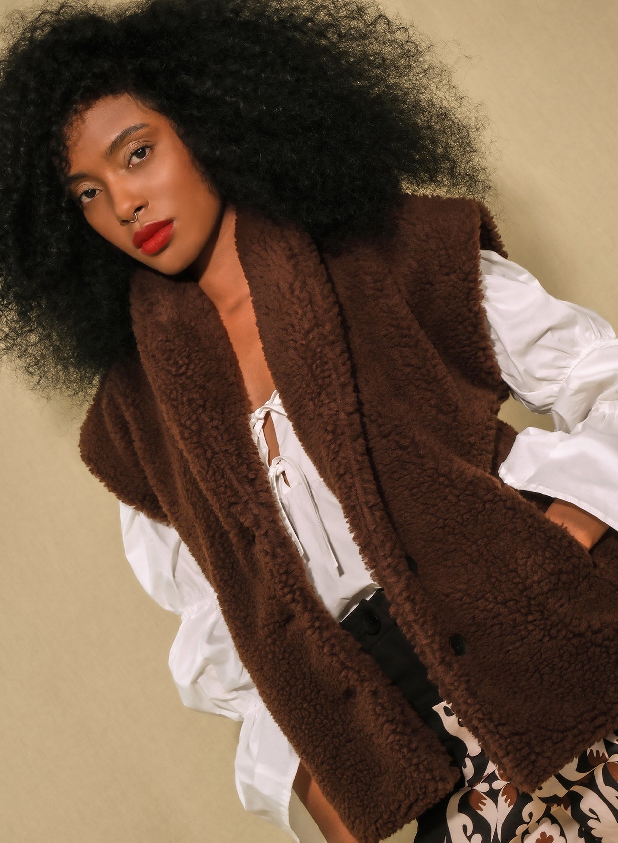 Brown Faux-Shearling Vest – Bolsa