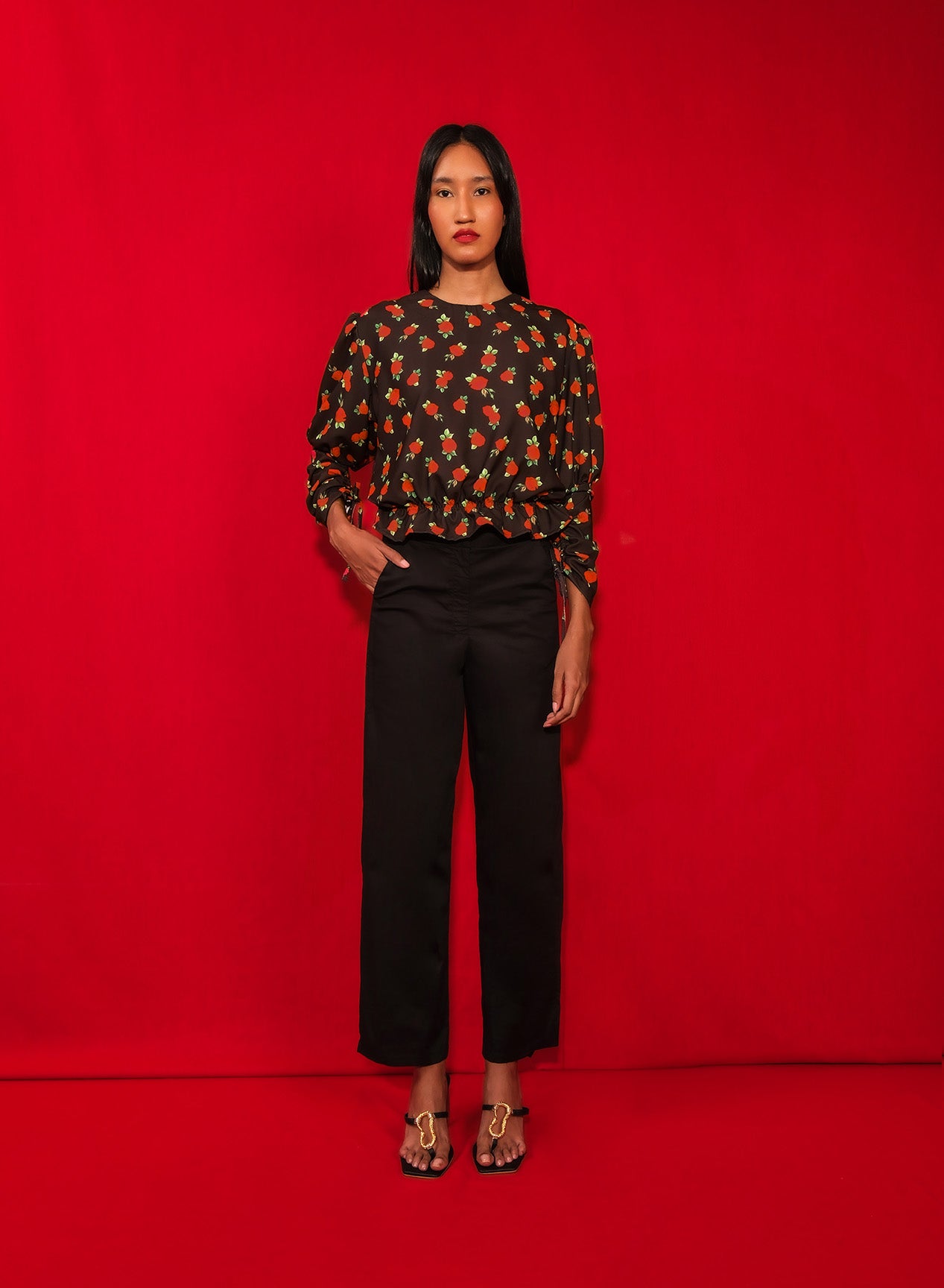 SPUR TOP - MINI ROSES