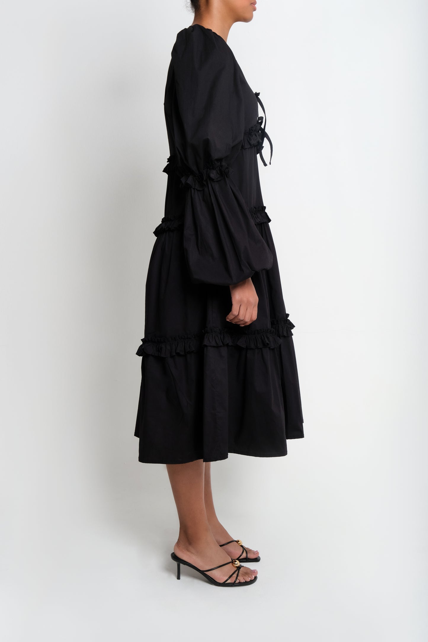 NEW LILIES - BLACK