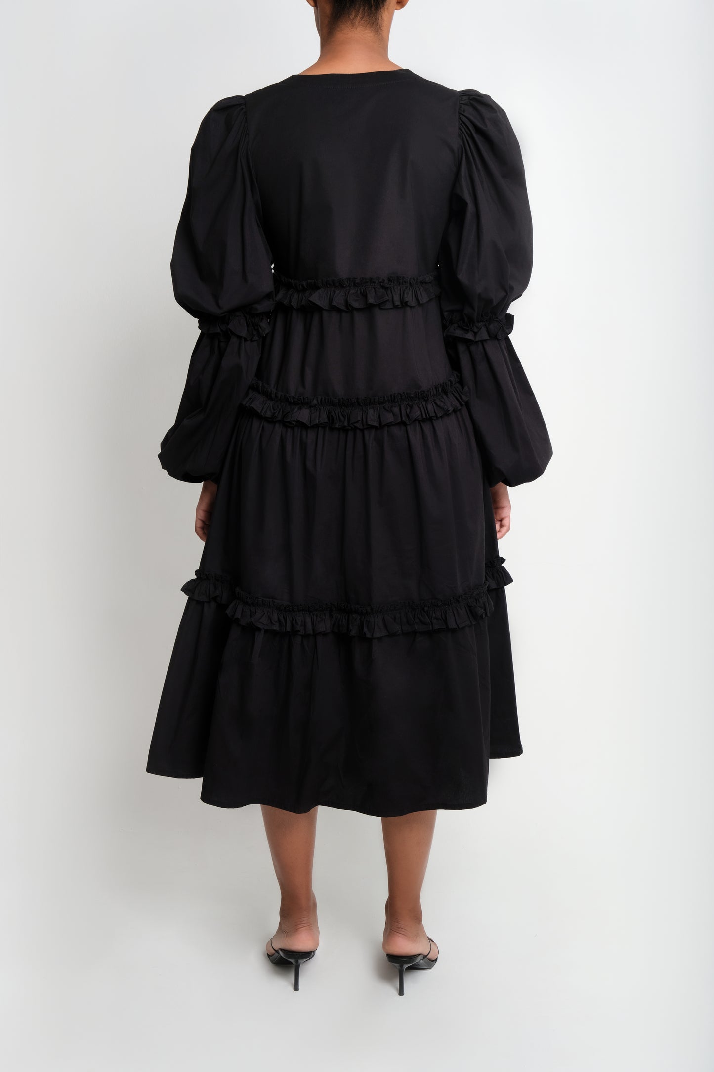 NEW LILIES - BLACK