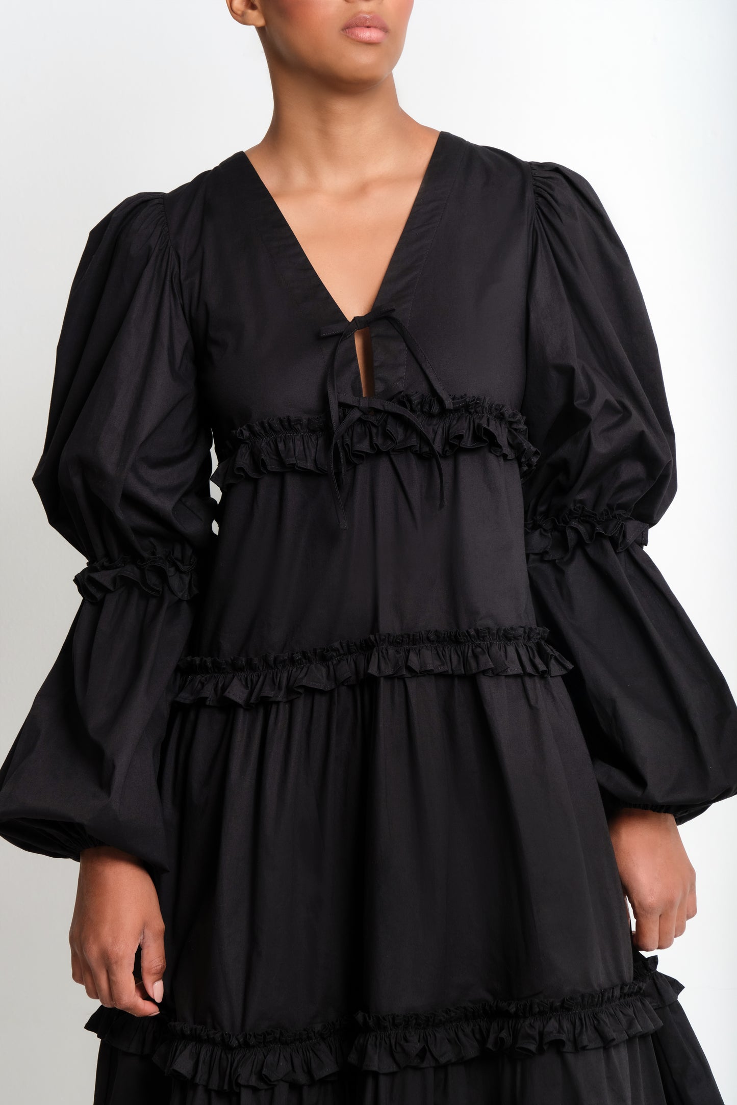 NEW LILIES - BLACK