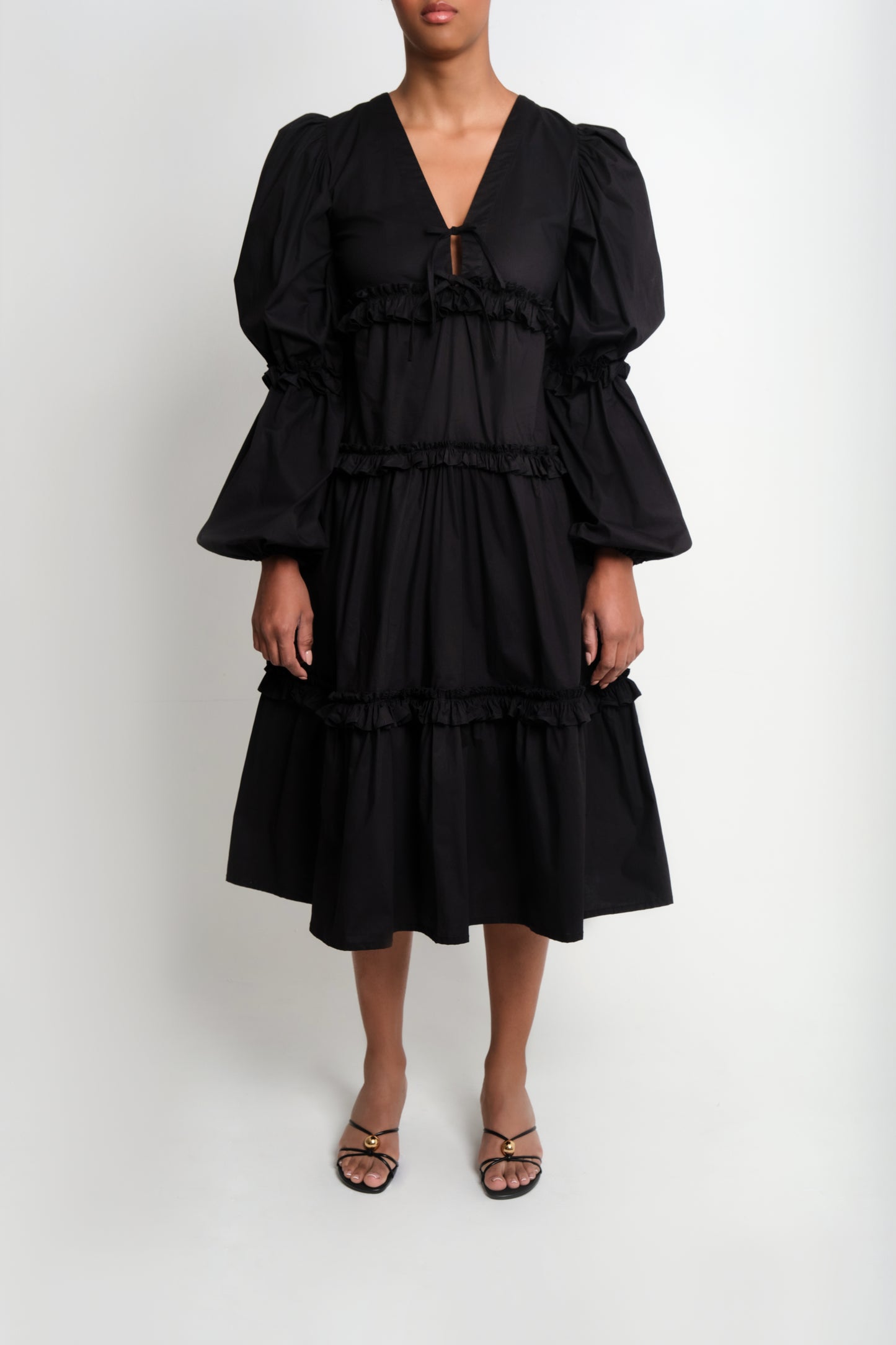 Model wearing long sleve poplin midi dress