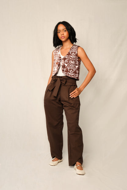 THE BASTION VEST - RED FOLK PAISLEY