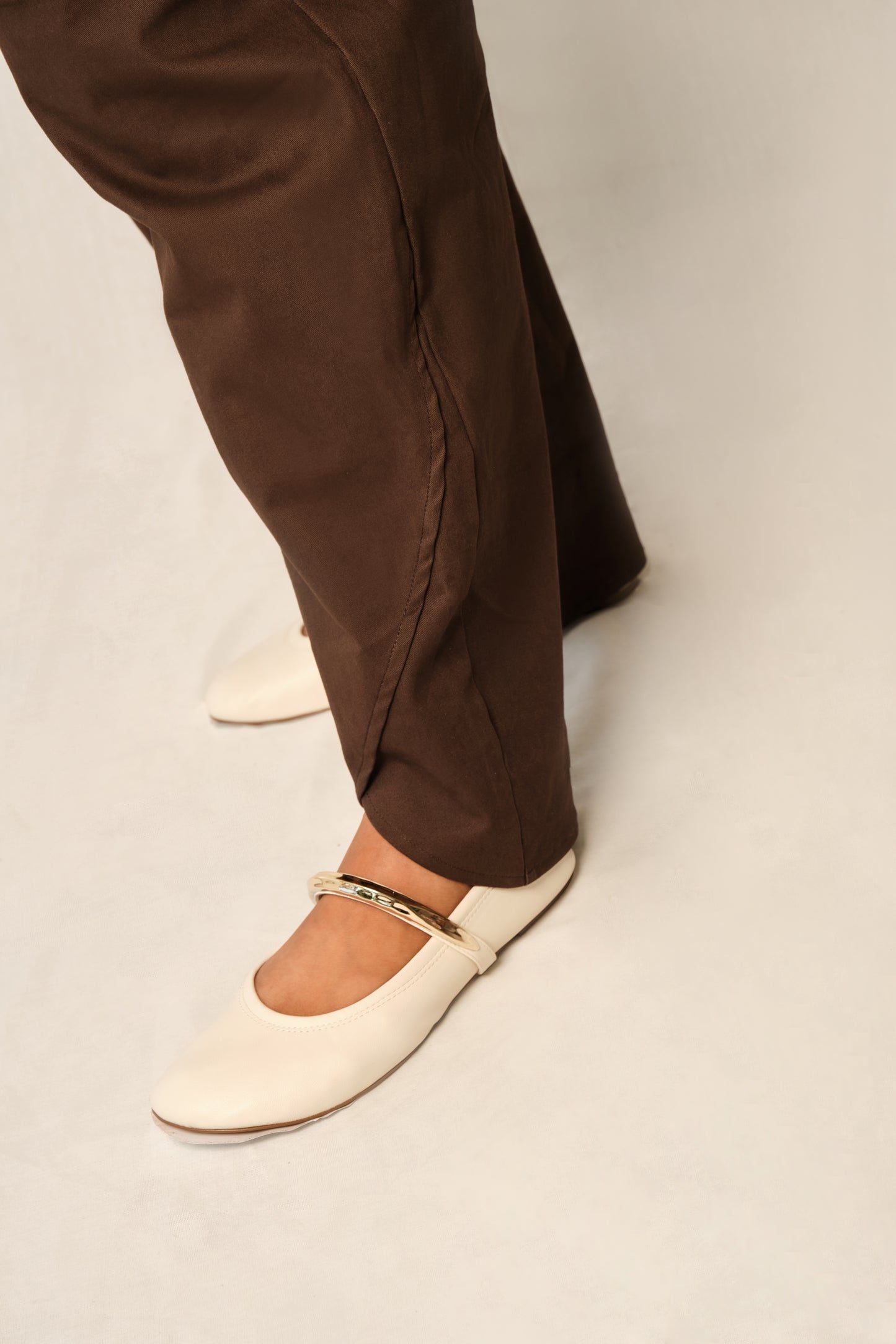 THE BASTION VEST - RED FOLK PAISLEY