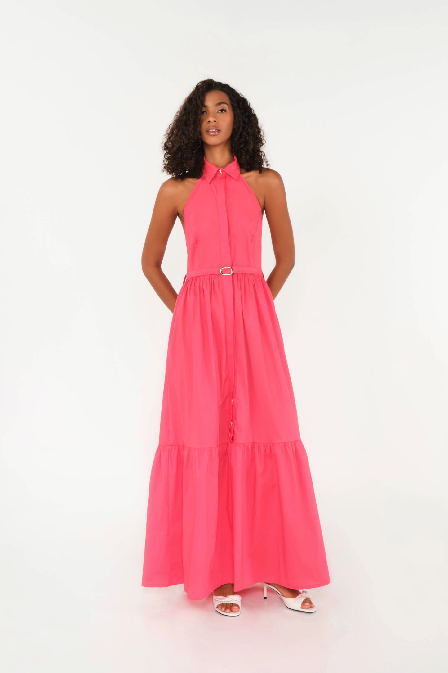 El vestido maxi con cuello halter Horizon de popelina rosa