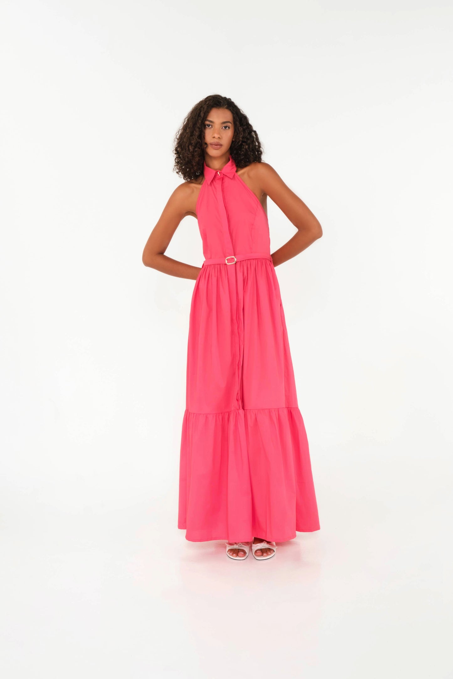 El vestido maxi con cuello halter Horizon de popelina rosa