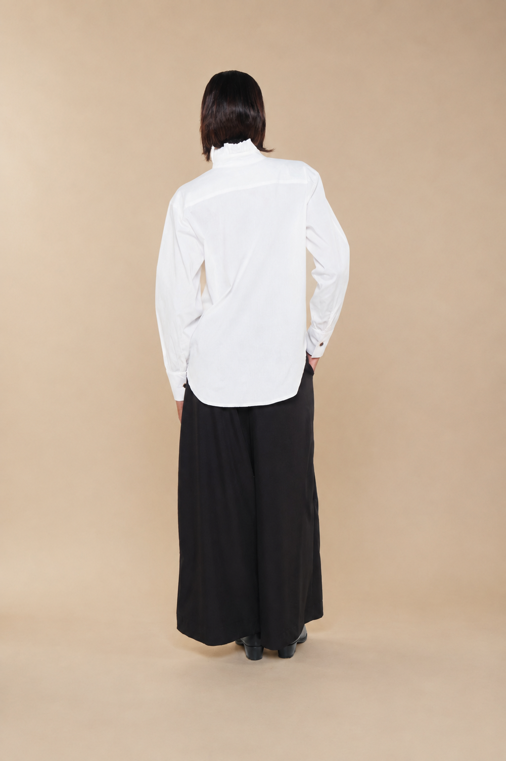 LEALTAD SHIRT – WHITE POPLIN