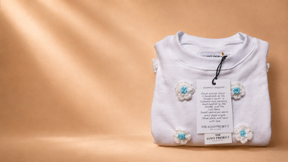 GRATITUD SWEATER – WHITE