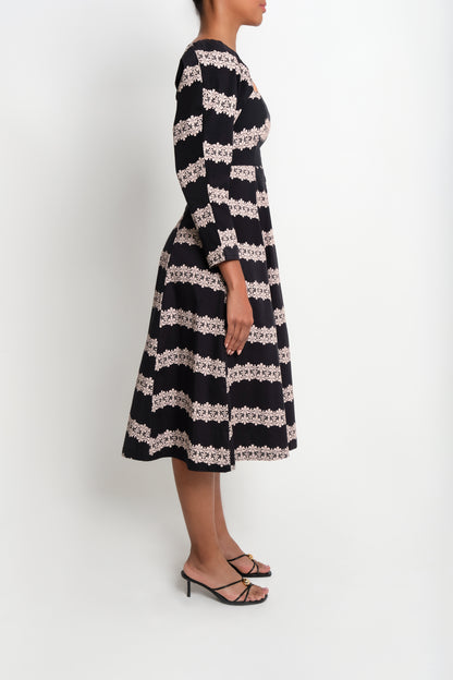 SQUARE DANCE DRESS - 2 LINES MACRAME