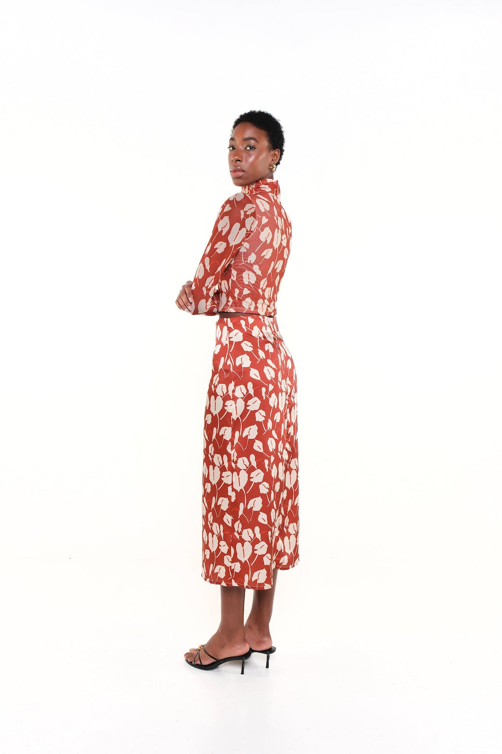 COZY TOP - BEIGE BRAVE FLORA - Lulo Project