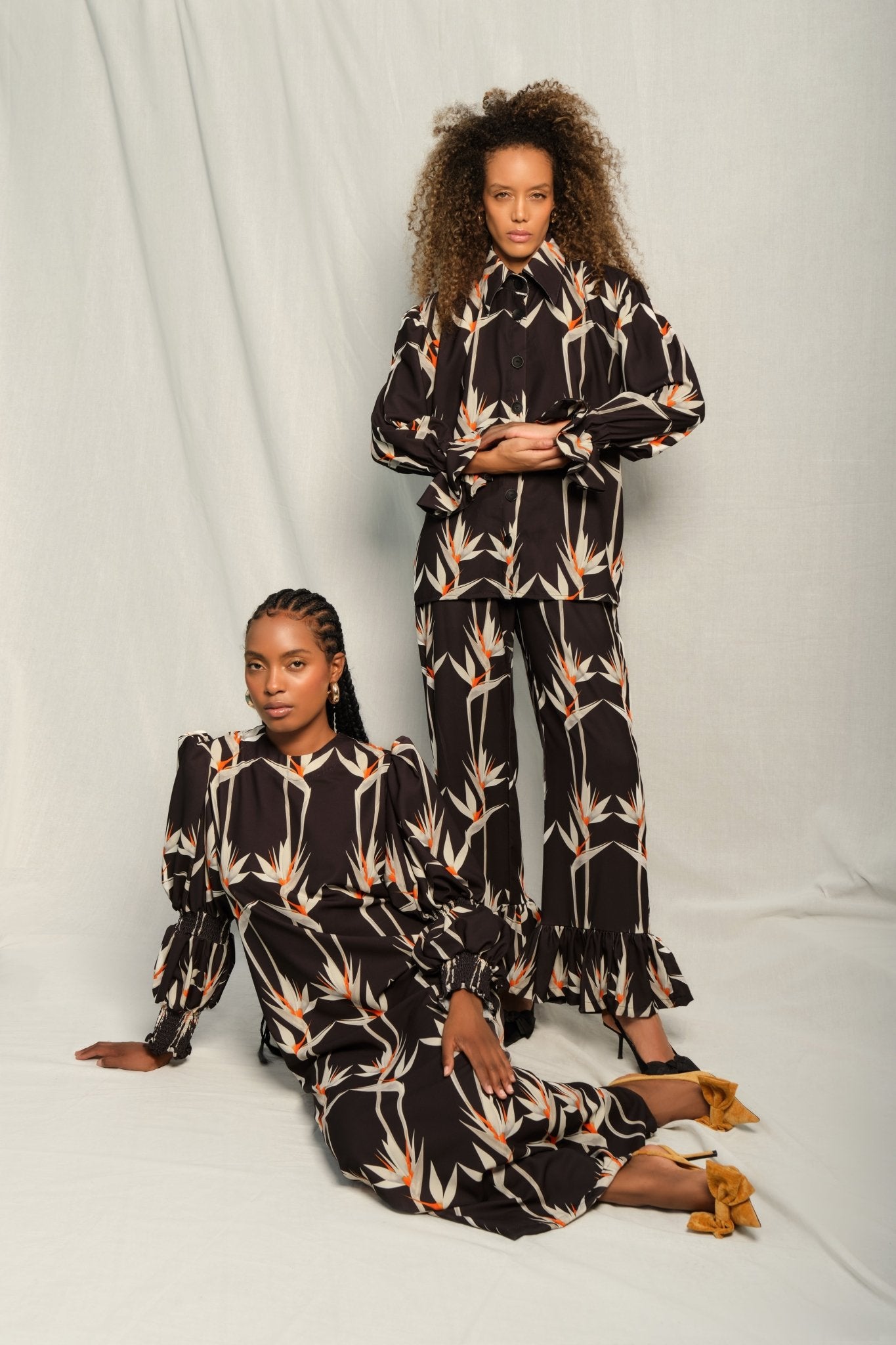 MAKEDA TUNIC - BIRDS OF PARADISE BLACK - Lulo Project