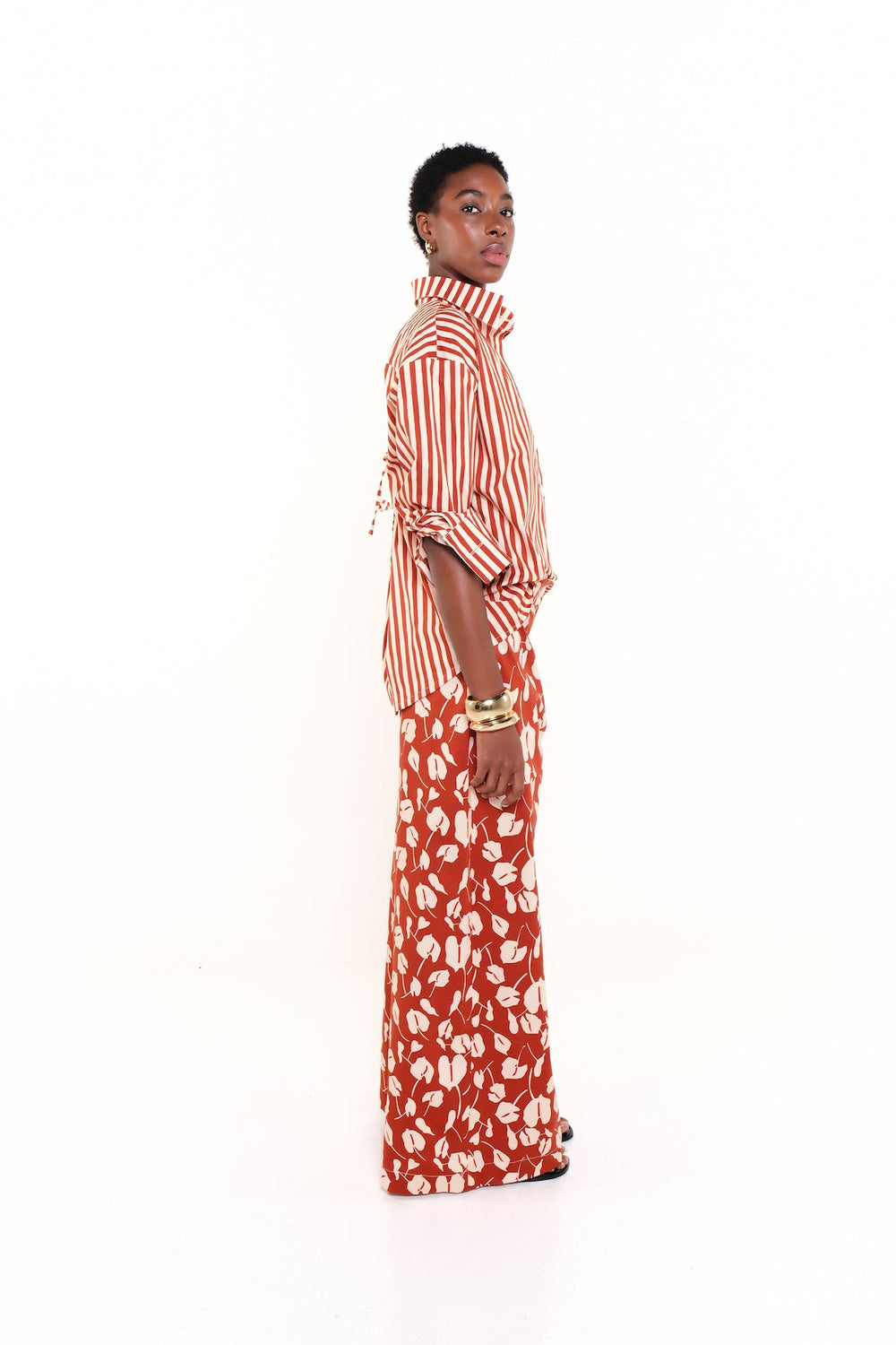 MICHELLE PANTS - BEIGE BRAVE FLORA - Lulo Project